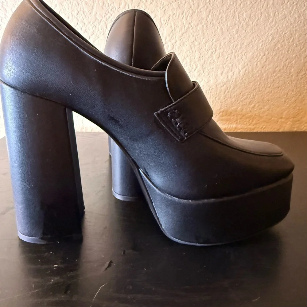 Madden Girl Dean Black Platform Loafers - Picture 6 of 9